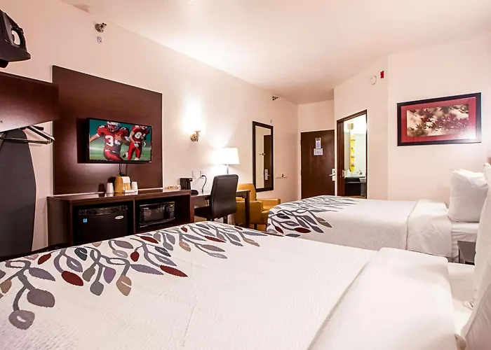 Seasons Inn Traverse City