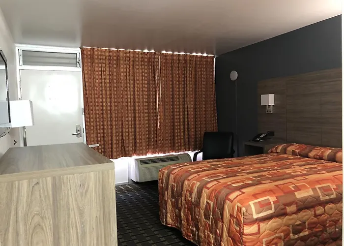 Mid Continent Inn