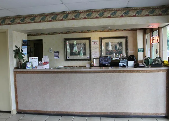 Scottish Inn Knoxville