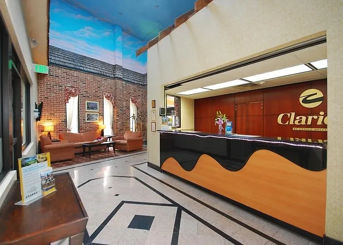 Clarion Inn & Fundome