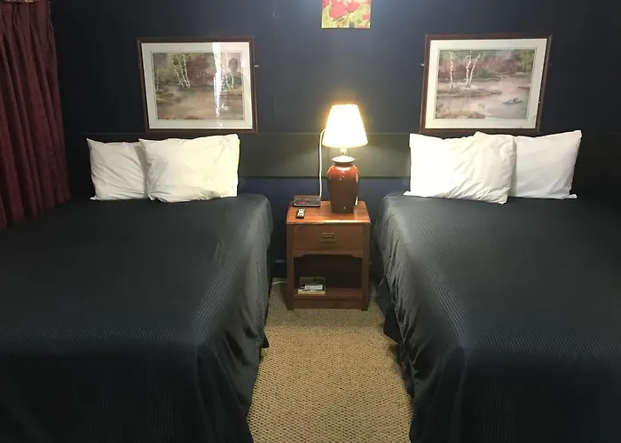 Cooper Motel Tuscola