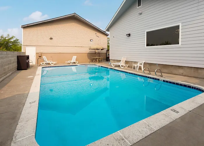 Red Lion Inn & Suites Grants Pass