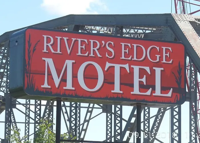 Rivers Edge Motel