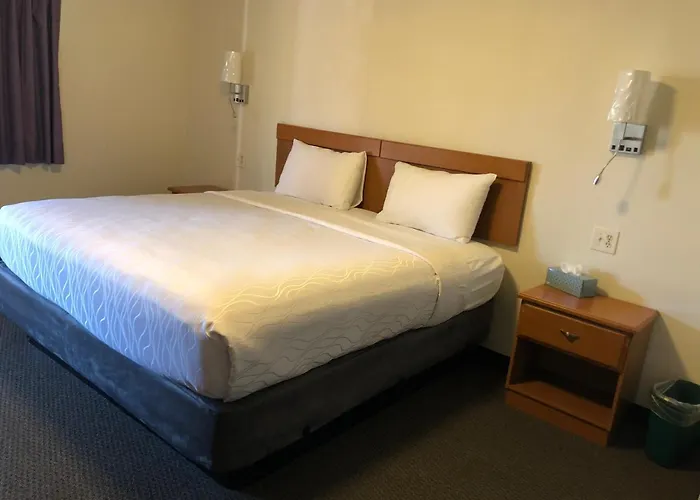Monticello Motel
