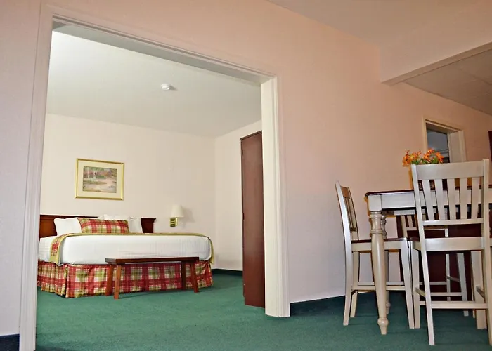 Days Inn By Wyndham Carrollton