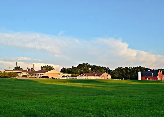 Days Inn By Wyndham Carrollton