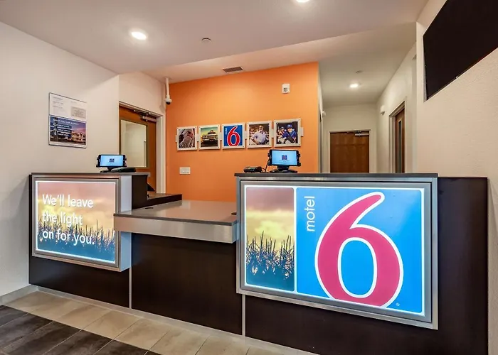 Motel 6-Mankato, Mn
