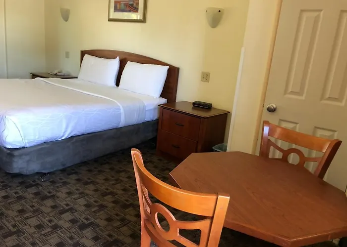 Monticello Motel