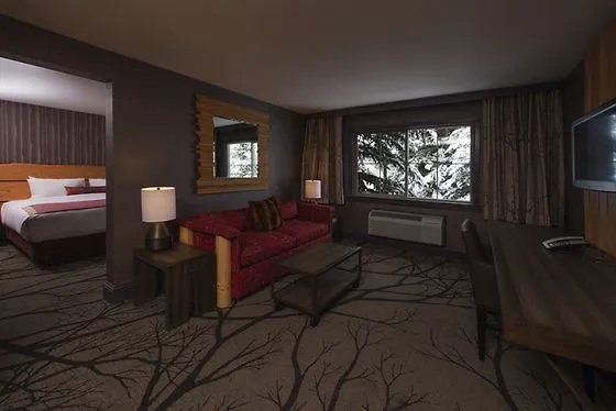 Shore Lodge