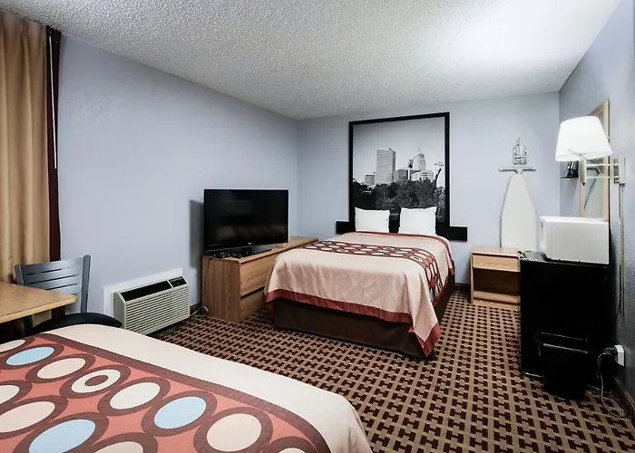 Super 8 By Wyndham Elk City