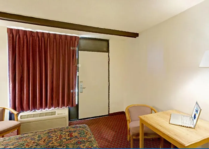 Americas Best Value Inn & Suites