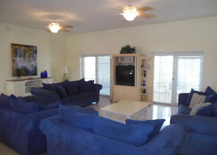 Casa Del Sol Beach Resort