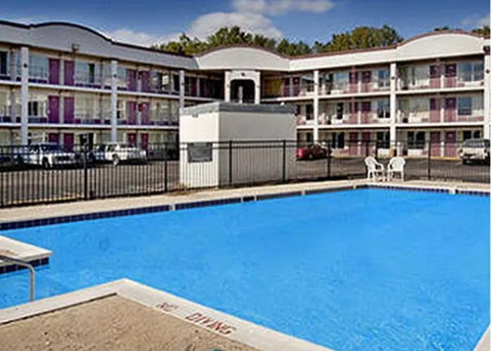 Magnuson Hotel Montgomery