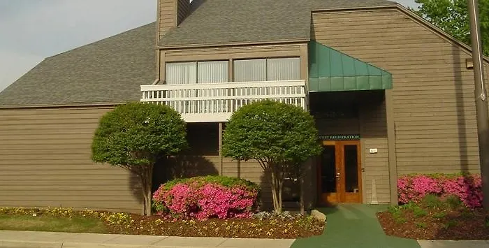 Huntsville Hotel & Suites