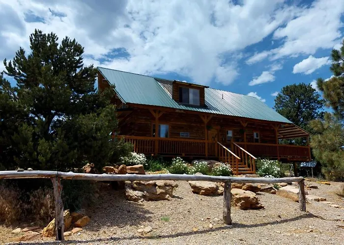 Canyon View Family Cabin, Deck, Tv Room, Games, Bbq, Campfire
