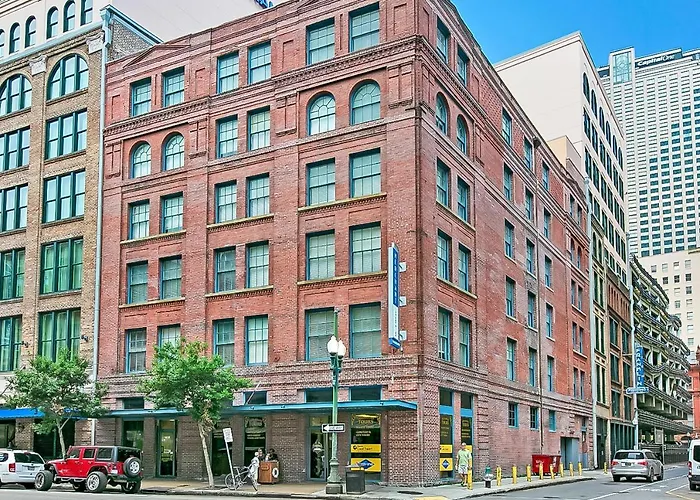 Stunning Condos - Heart Of Nola - Walk Everywhere