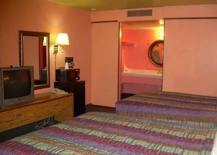 83 Motel