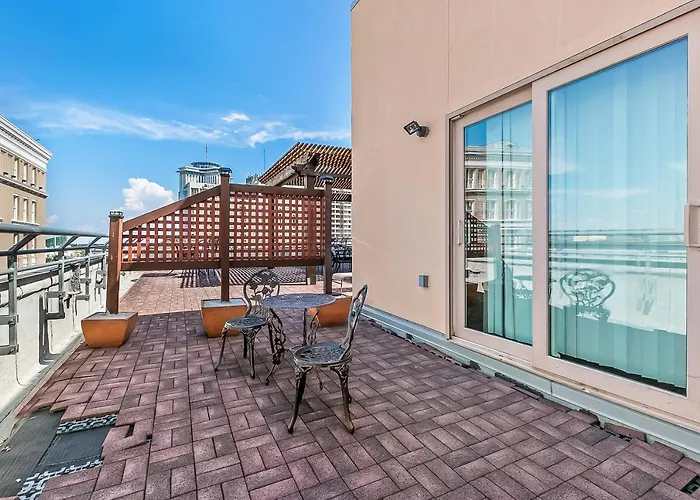 Stunning Condos - Heart Of Nola - Walk Everywhere