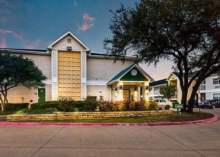 Hometowne Dallas - North Addison Tollway