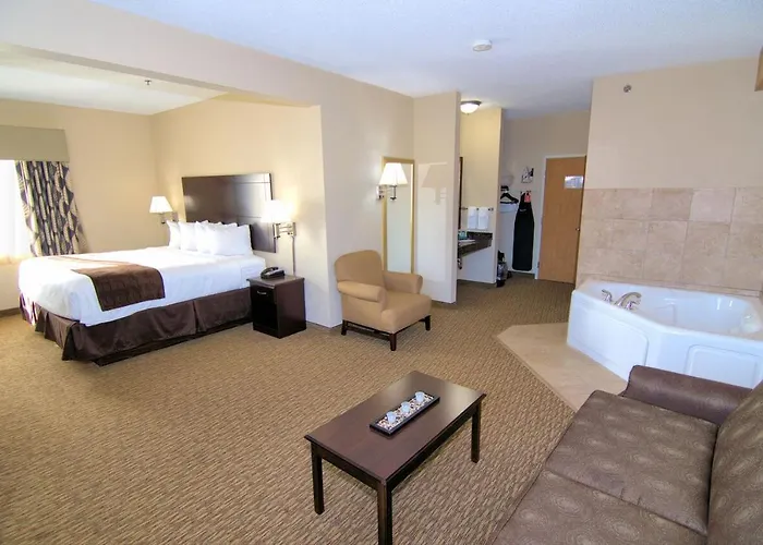 Rock Island Inn & Suites