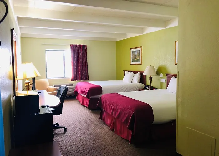 Days Inn By Wyndham Columbia I-70