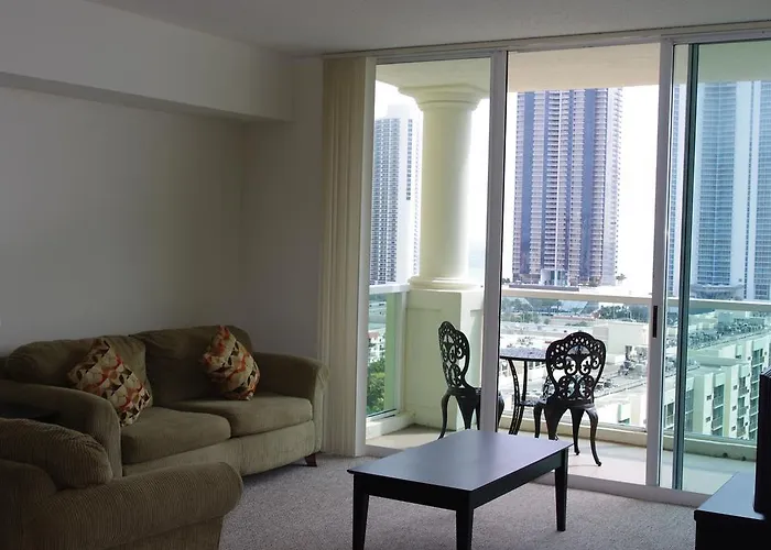 Residence At Intracoastal Yacht Club By Elite City Stays