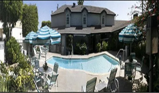 Golden Key Hotel