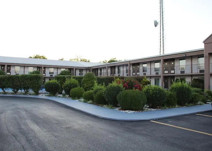 Shelbyville Inn - Shelbyville, Tn 37160