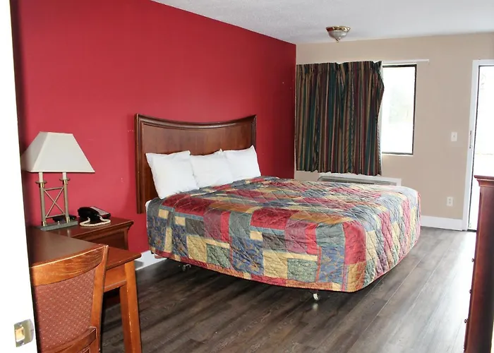 Airport Inn - Chattanooga