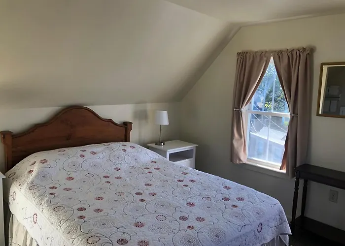 The Attleboro House
