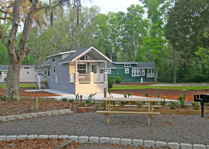 Live Oak Landing