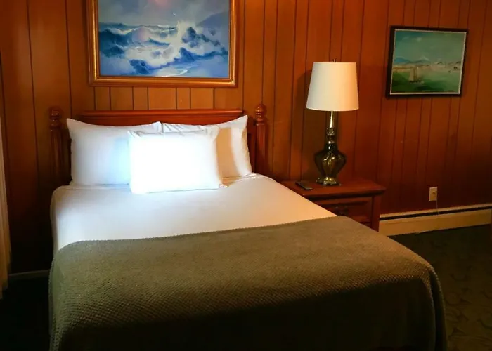 Spirit Lake Resort & Motel