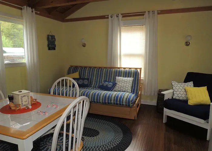 Shorelands Guest Resort & Condominiums