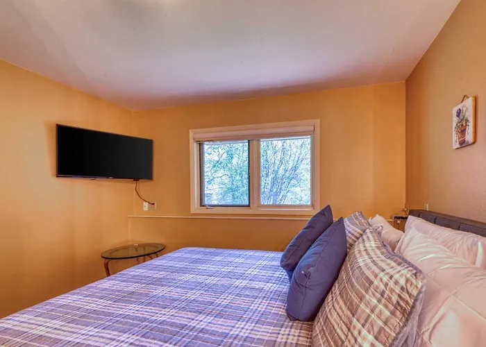 Manns Ranch A - 4 Bed 4 Bath Vacation Home In East Vail