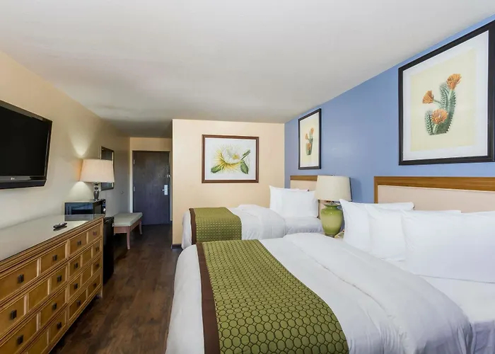 Days Inn By Wyndham Benson