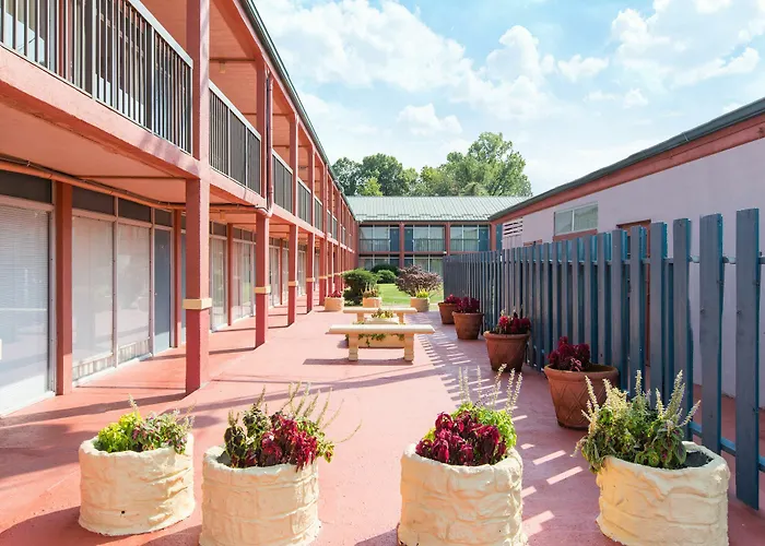 Days Inn By Wyndham, St Joseph