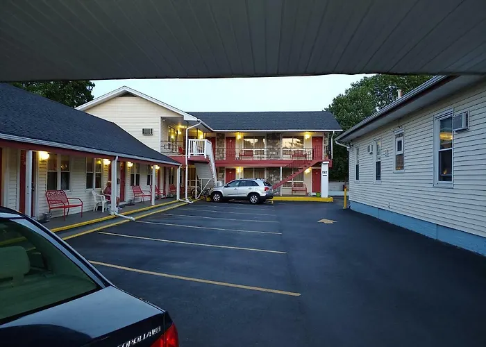 Maine Motel