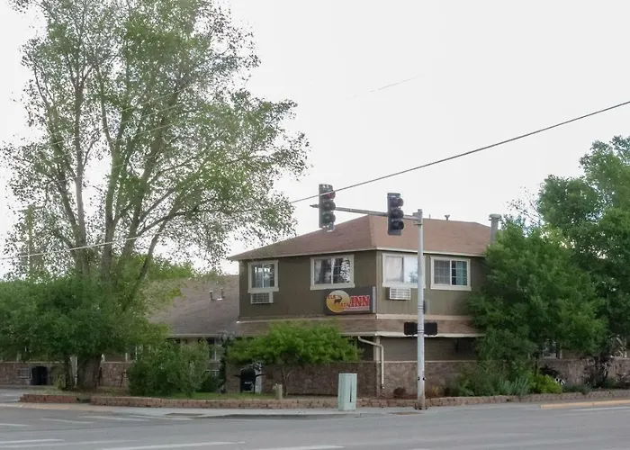 Elk Run Inn