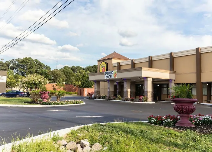 Super 8 By Wyndham Goldsboro