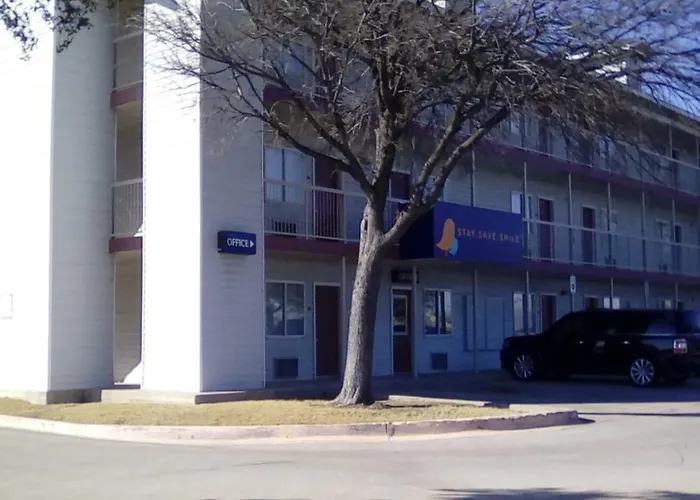 Intown Suites Extended Stay Lewisville Tx Valley View Dr