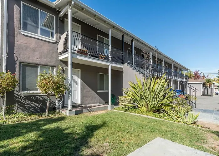 Spacious, Soaring Ceilings, Near Downtown Mv, Goog