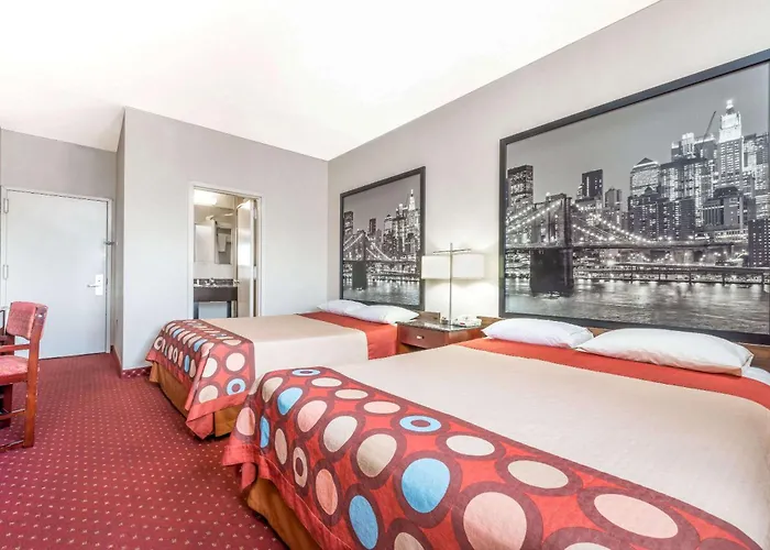 Super 8 by Wyndham North Bergen NJ/NYC Area