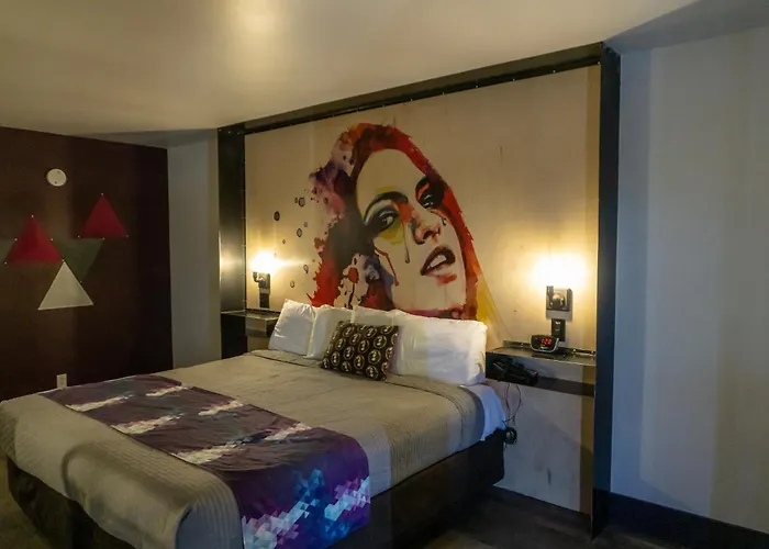 Downtown Phoenix Hotel