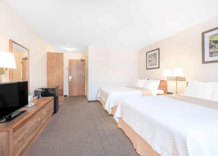 Days Inn By Wyndham West Rapid City