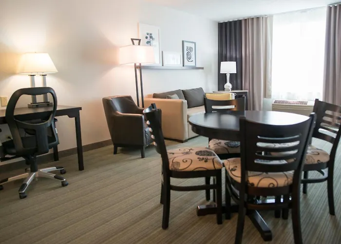 Country Inn & Suites By Radisson, Effingham, Il