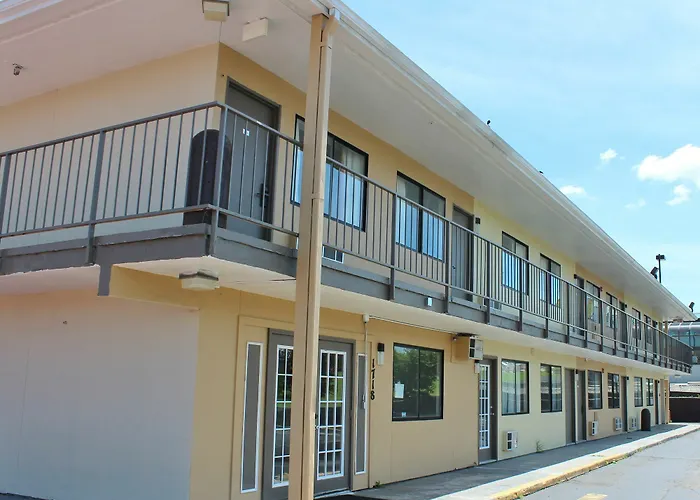 Rodeway Inn & Suites Columbia