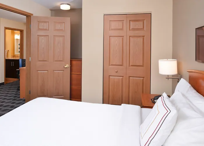 Candlewood Suites St. Louis - St. Charles By Ihg