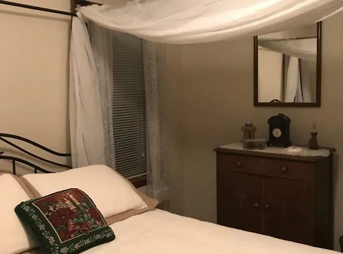 Mill Stone - Mt Penn Lodging