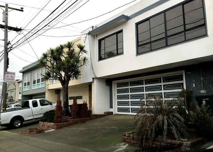 Private Unit / Private Bathroom Near Bart & Sf