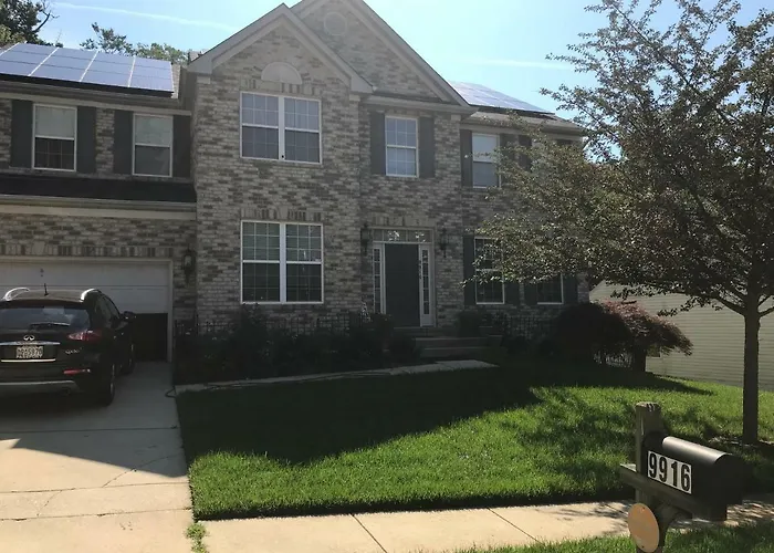 Two Bedroom Apartment In Single Family Home